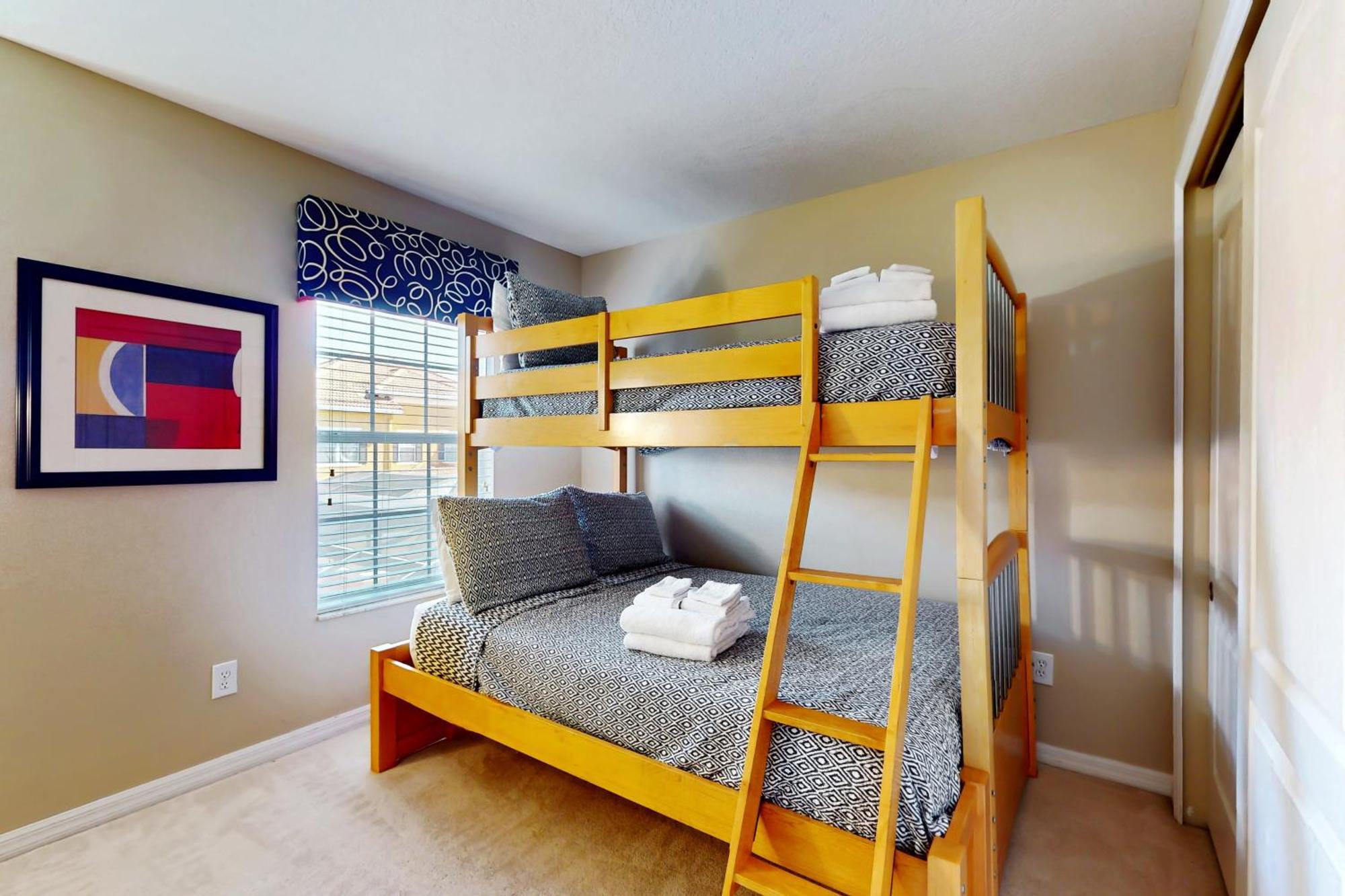 Holiday home 4 Bed 3 Bath Vacation In *